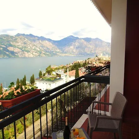 Emma Otel Malcesine
