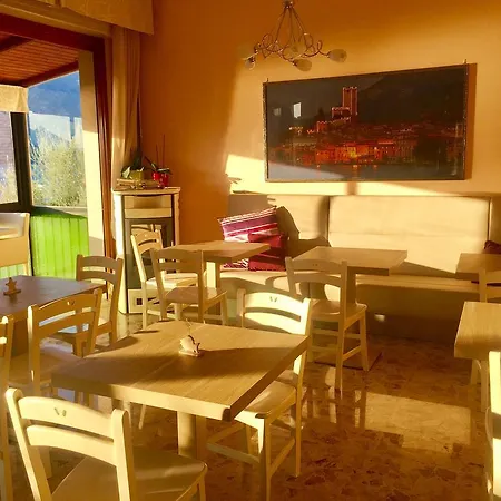 Otel Emma