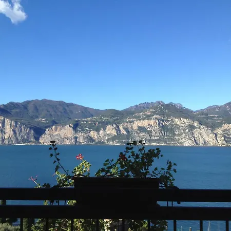 Emma Otel Malcesine